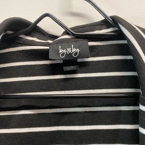 Striped sleeveless cardigan